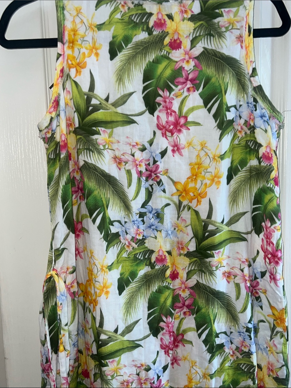 Like new Tommy Bahama Tropical Floral V-Neck Maxi Dress sz XS